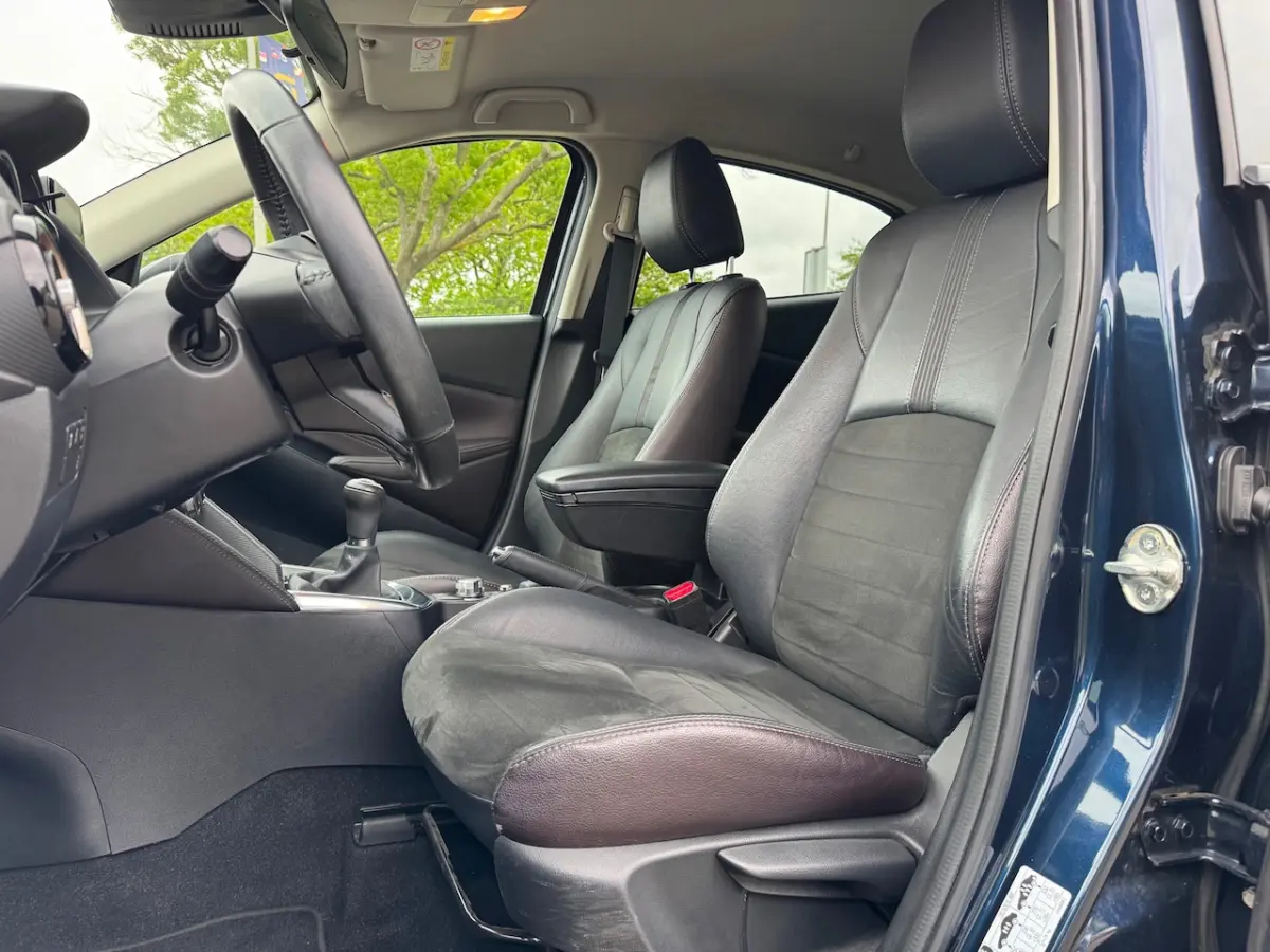 2 1.5 Skyactiv-G GT-Luxury / airco / cruise.control / navigatie / lmv / pdc / camera / led