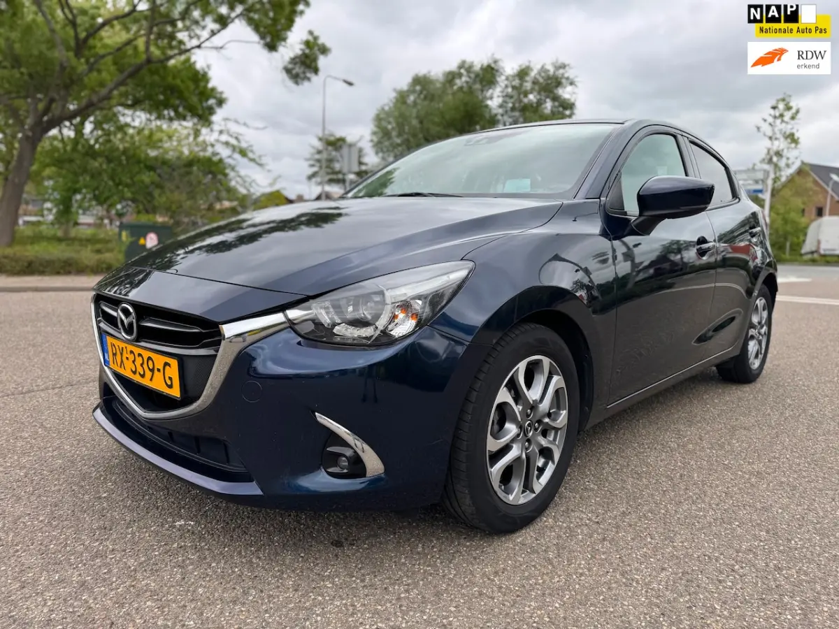 2 1.5 Skyactiv-G GT-Luxury / airco / cruise.control / navigatie / lmv / pdc / camera / led