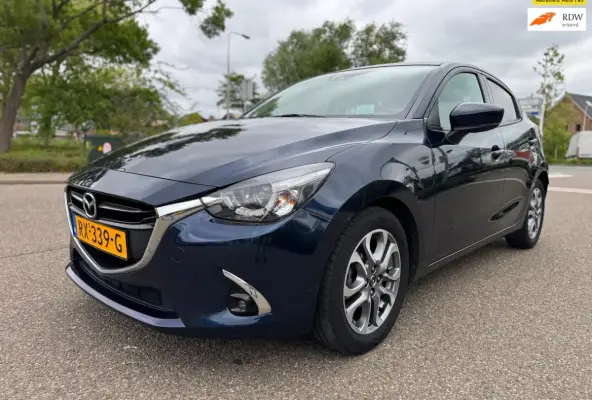 2 1.5 Skyactiv-G GT-Luxury / airco / cruise.control / navigatie / lmv / pdc / camera / led