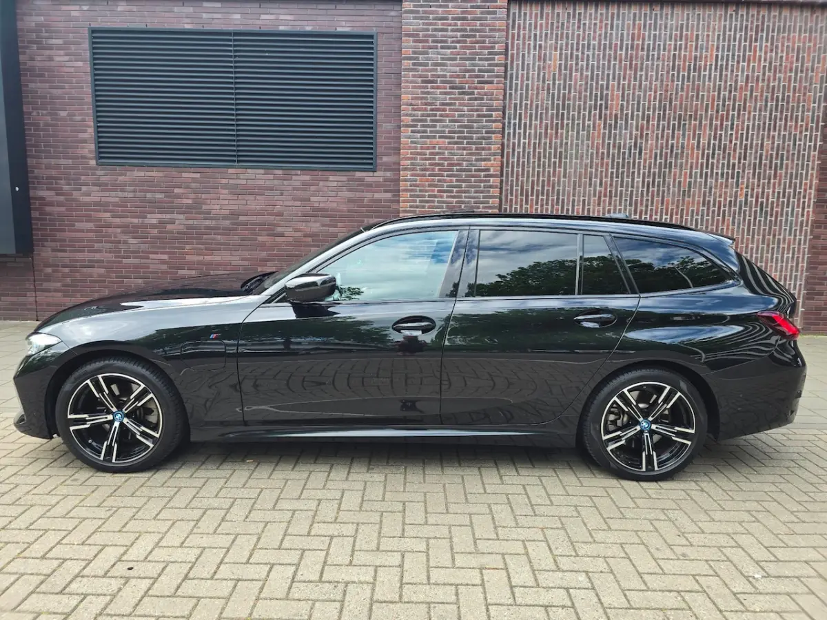 330e Touring LCI M-Sport Pano/Headup/Keyless/Shadow line
