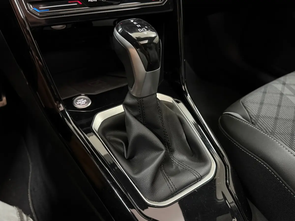 1.5 TSI R-Line Black Style | Panorama|IQ.Light|ACC|Discover Pro|Beats | Trekhaak | Camera