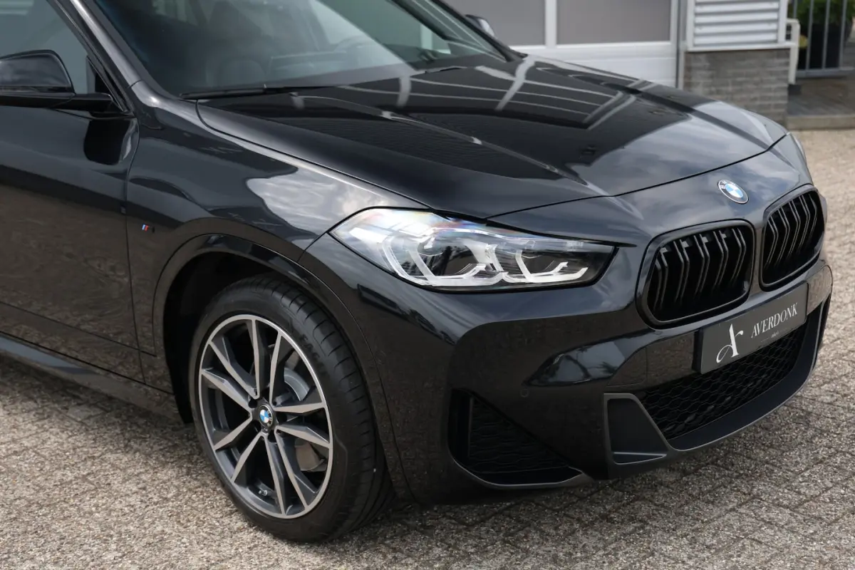 xDrive25e M-Sport Black Edition Pano|H&K|Memory|HUD|Dealerondh