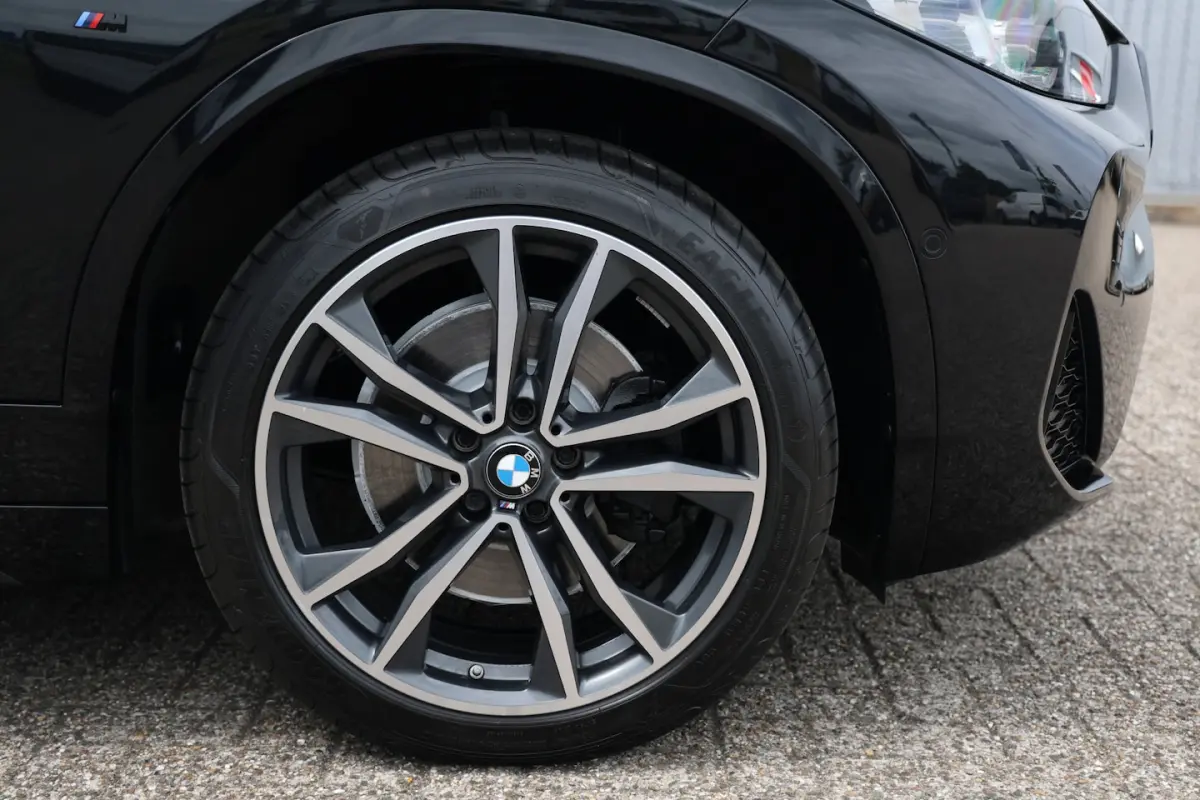 xDrive25e M-Sport Black Edition Pano|H&K|Memory|HUD|Dealerondh