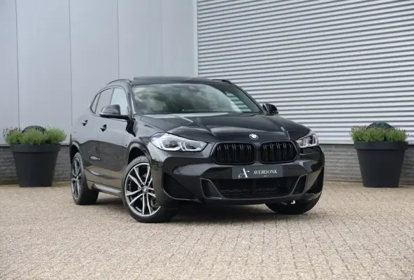 xDrive25e M-Sport Black Edition Pano|H&K|Memory|HUD|Dealerondh
