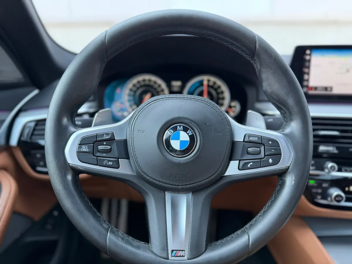 530e iPerformance M-sport High Executive H&K Hud Dealer onderhouden