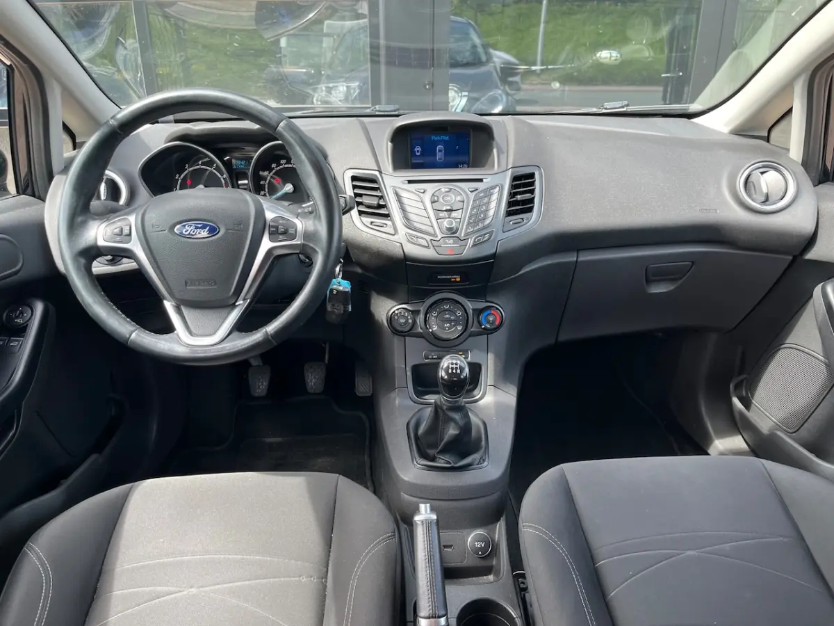 1.0 Style Ultimate, Navi, Airco, Pdc