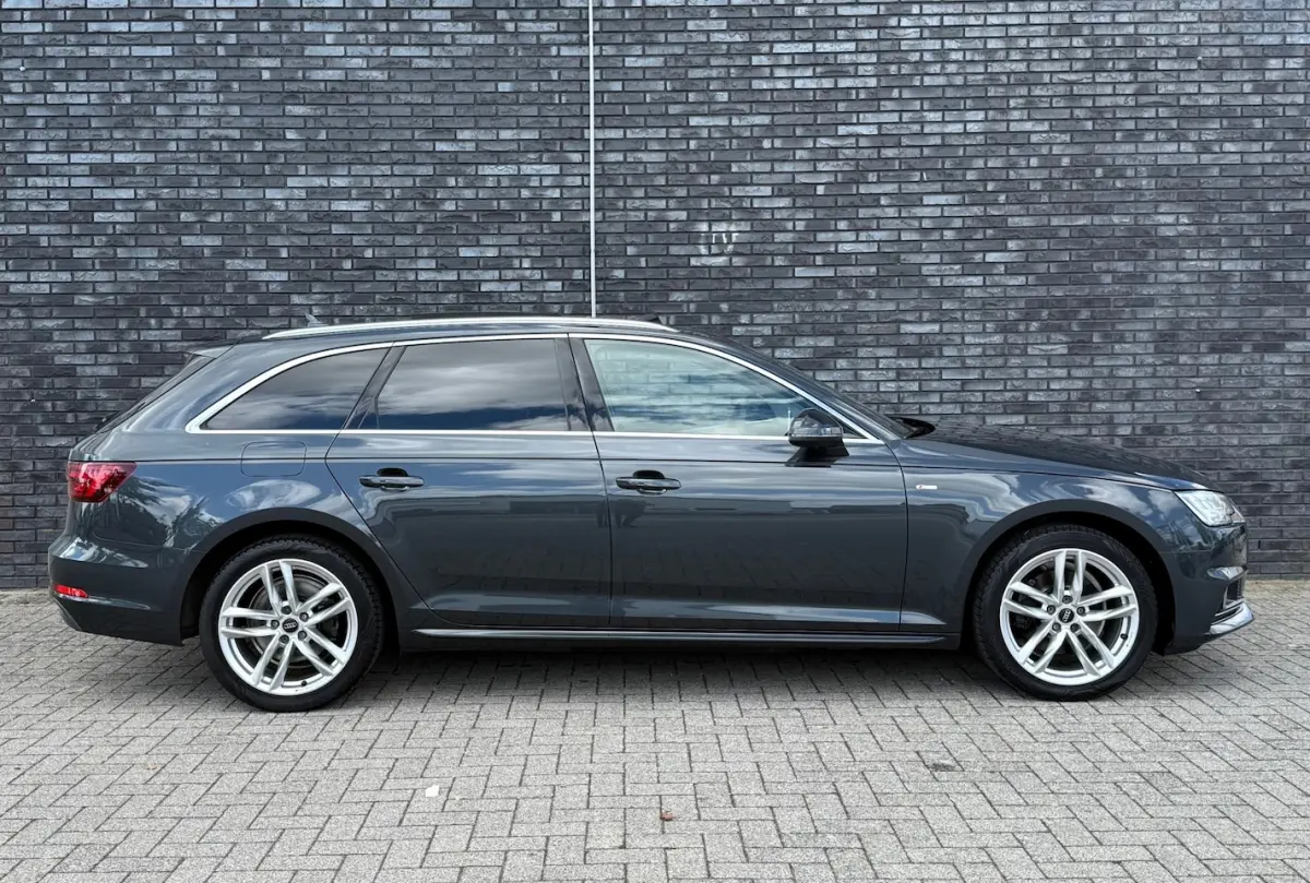1.4 TFSI Sport S line HUD|Massage|Standkachel|File assist|Camera|Trekhaak Aut|1500 Trekgew