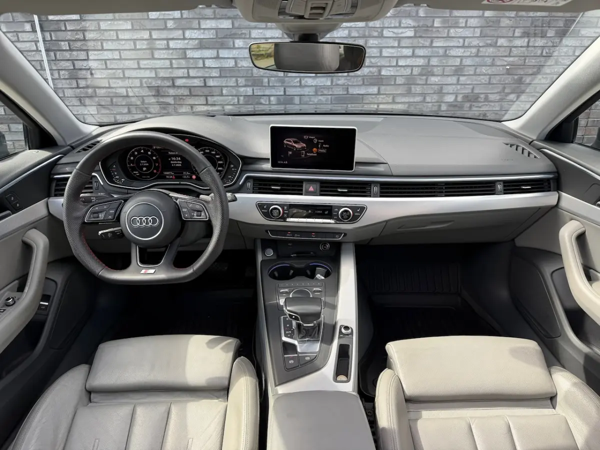 1.4 TFSI Sport S line HUD|Massage|Standkachel|File assist|Camera|Trekhaak Aut|1500 Trekgew