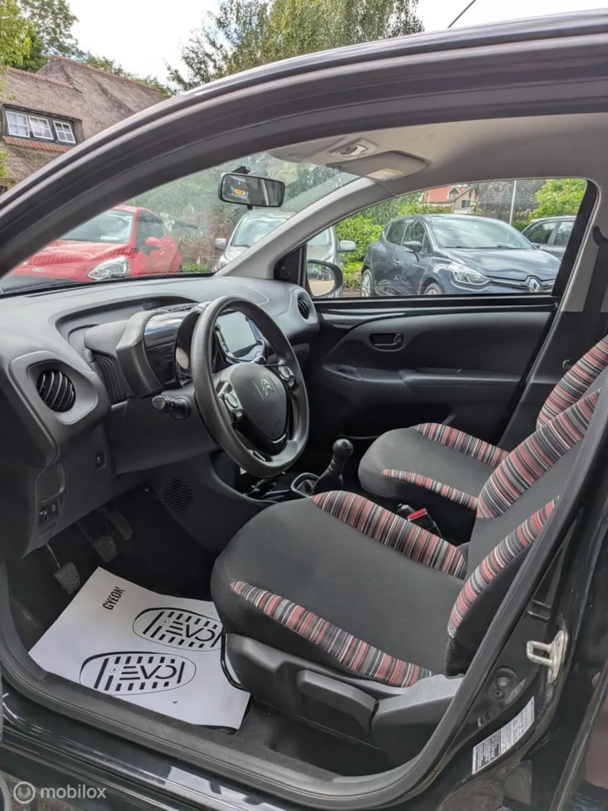 1.0 VTi Carplay Camera FEEL