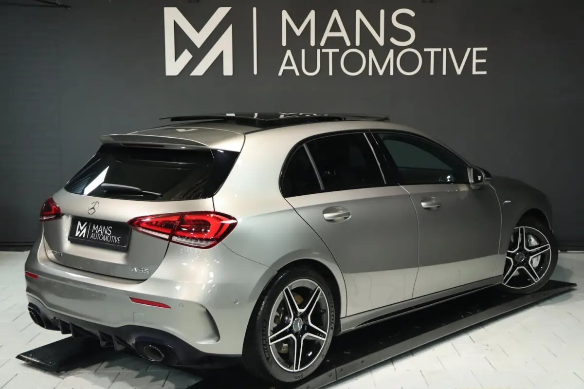 AMG 35 4MATIC / PANO / CAMERA / DODEHOEK / CARPLAY / STOELVERW