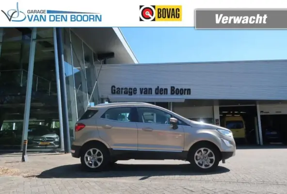 1.0 EcoBoost, Trekhaak, All-Season, Parkeersensoren, CarPlay/Android etc