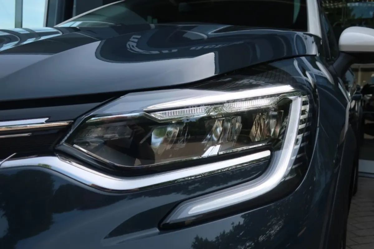 1.6 E-Tech PHEV, Stoelverwarming, Camera, PDC voor+achter etc