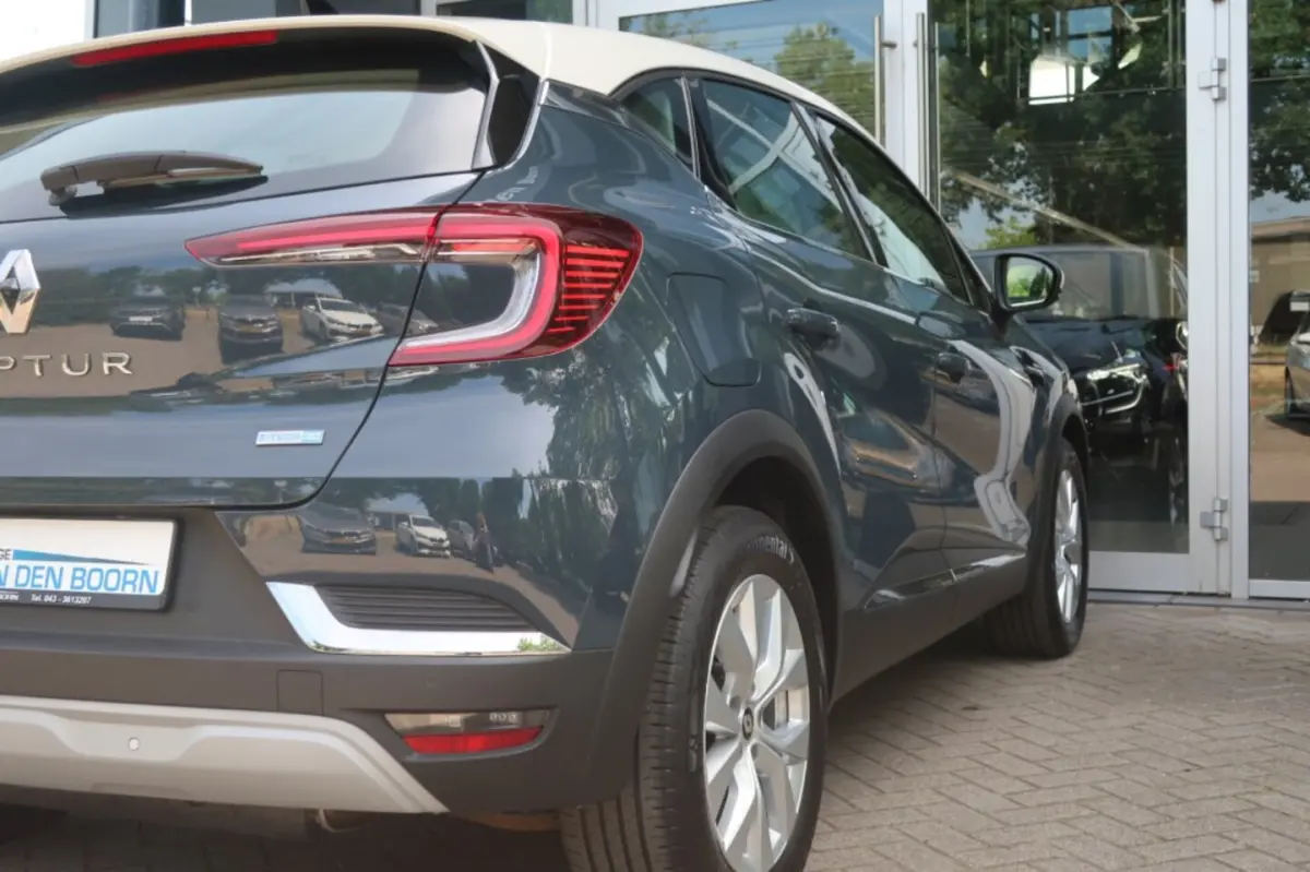 1.6 E-Tech PHEV, Stoelverwarming, Camera, PDC voor+achter etc