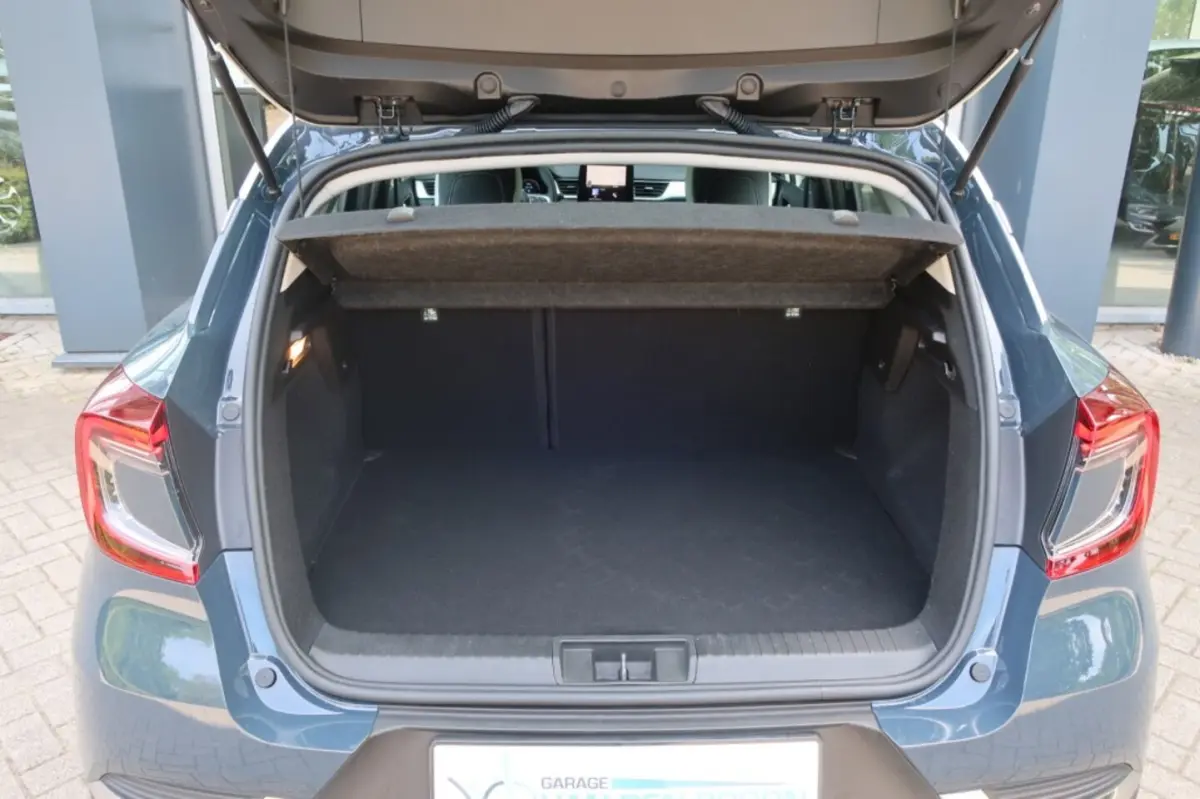 1.6 E-Tech PHEV, Stoelverwarming, Camera, PDC voor+achter etc
