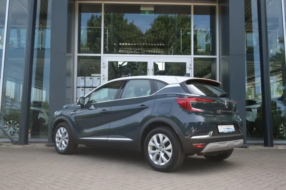 1.6 E-Tech PHEV, Stoelverwarming, Camera, PDC voor+achter etc