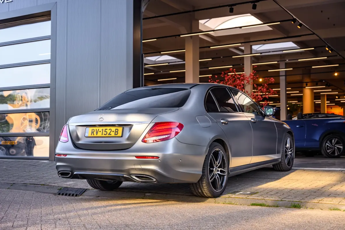 220 d Business Solution AMG |Carplay|Burmester|Trekhaak|Lane-Assist