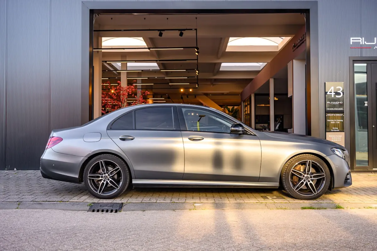 220 d Business Solution AMG |Carplay|Burmester|Trekhaak|Lane-Assist