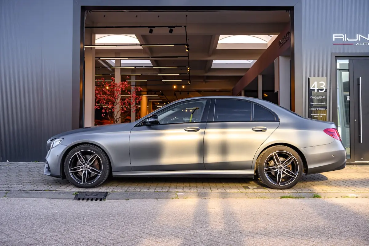 220 d Business Solution AMG |Carplay|Burmester|Trekhaak|Lane-Assist