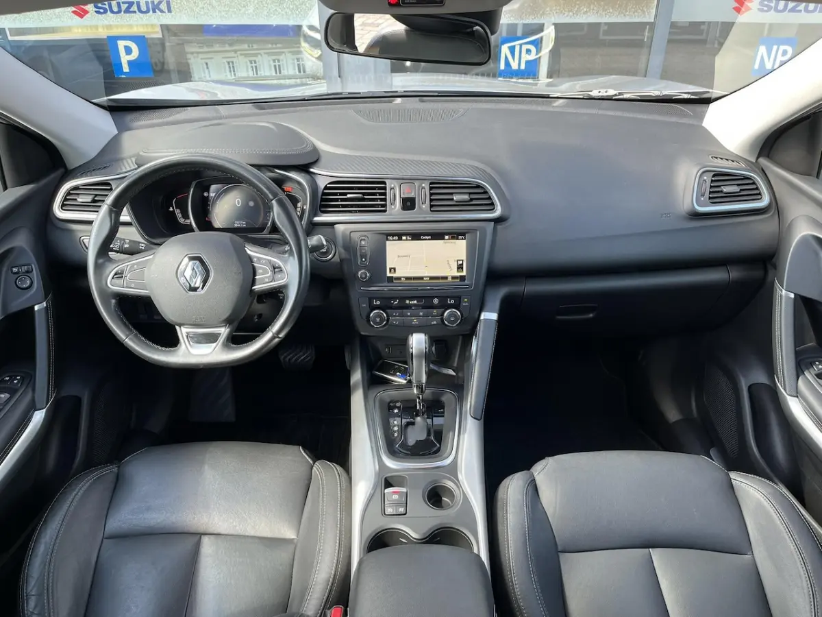 1.2 TCe Bose Automaat | Lederen Bekleding | Stoelverwarming | Parkeerhulp | Navigatie |