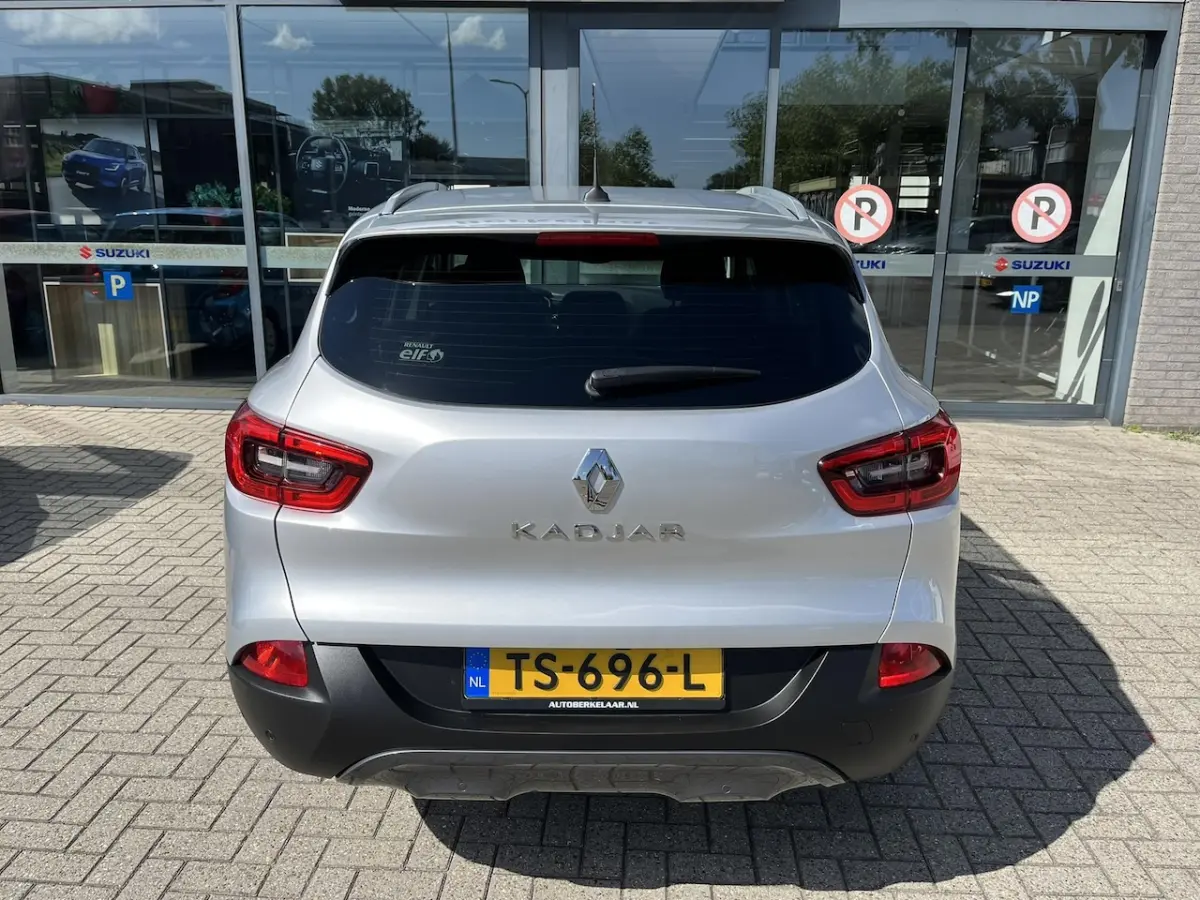1.2 TCe Bose Automaat | Lederen Bekleding | Stoelverwarming | Parkeerhulp | Navigatie |