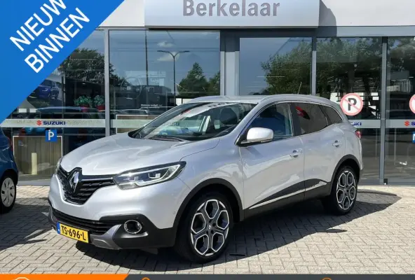 1.2 TCe Bose Automaat | Lederen Bekleding | Stoelverwarming | Parkeerhulp | Navigatie |