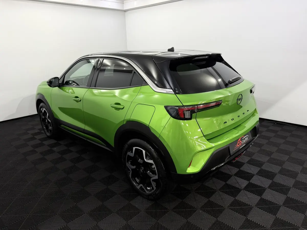 1.2 Turbo Ultimate Camera, Apple carplay, Keyless start, Memory stoelen, Virtual desk, Cru
