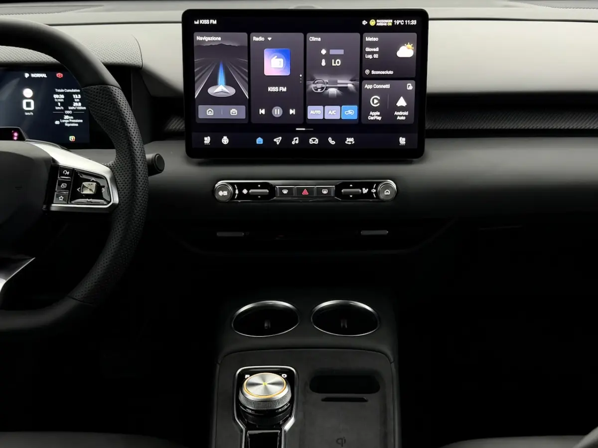 Luxury 64 kWh 360 Camera, Navi, Rijstrook correctie, Stoelverwarming, Elektrische achterkl