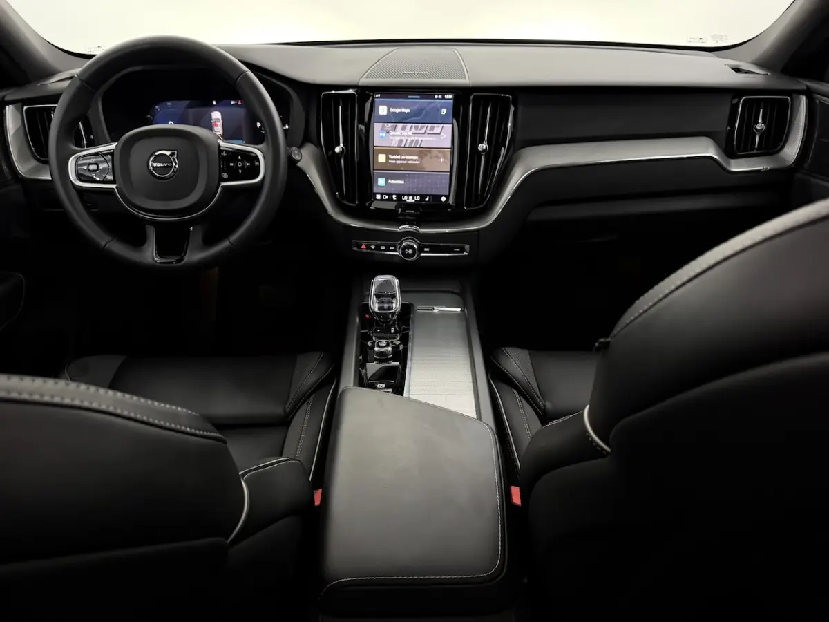 2.0 T6 Plug-in hybrid AWD Plus Dark Panoramadak, 360 Camera, Navi, Harman/Kardon, Memory s