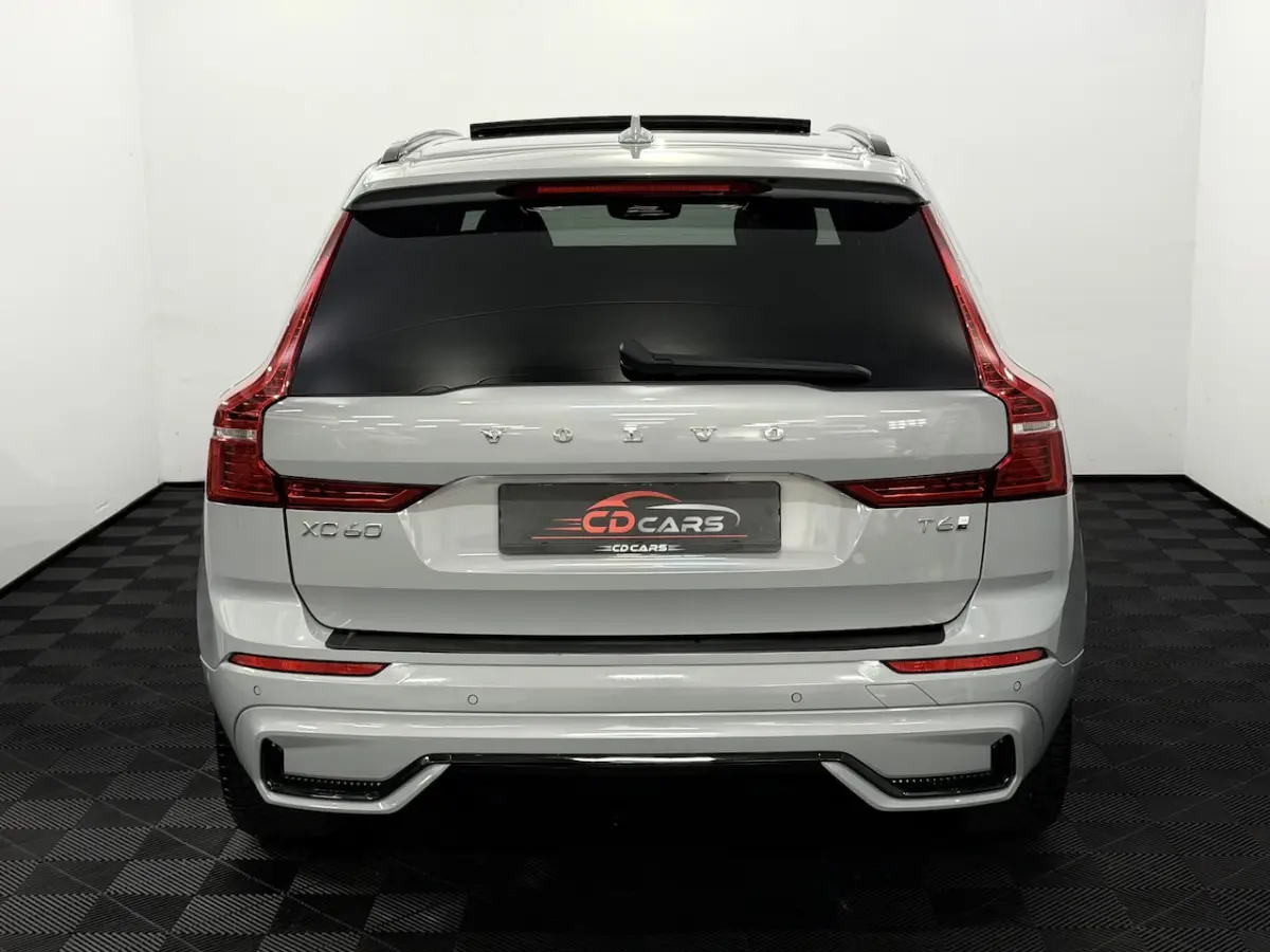 2.0 T6 Plug-in hybrid AWD Plus Dark Panoramadak, 360 Camera, Navi, Harman/Kardon, Memory s