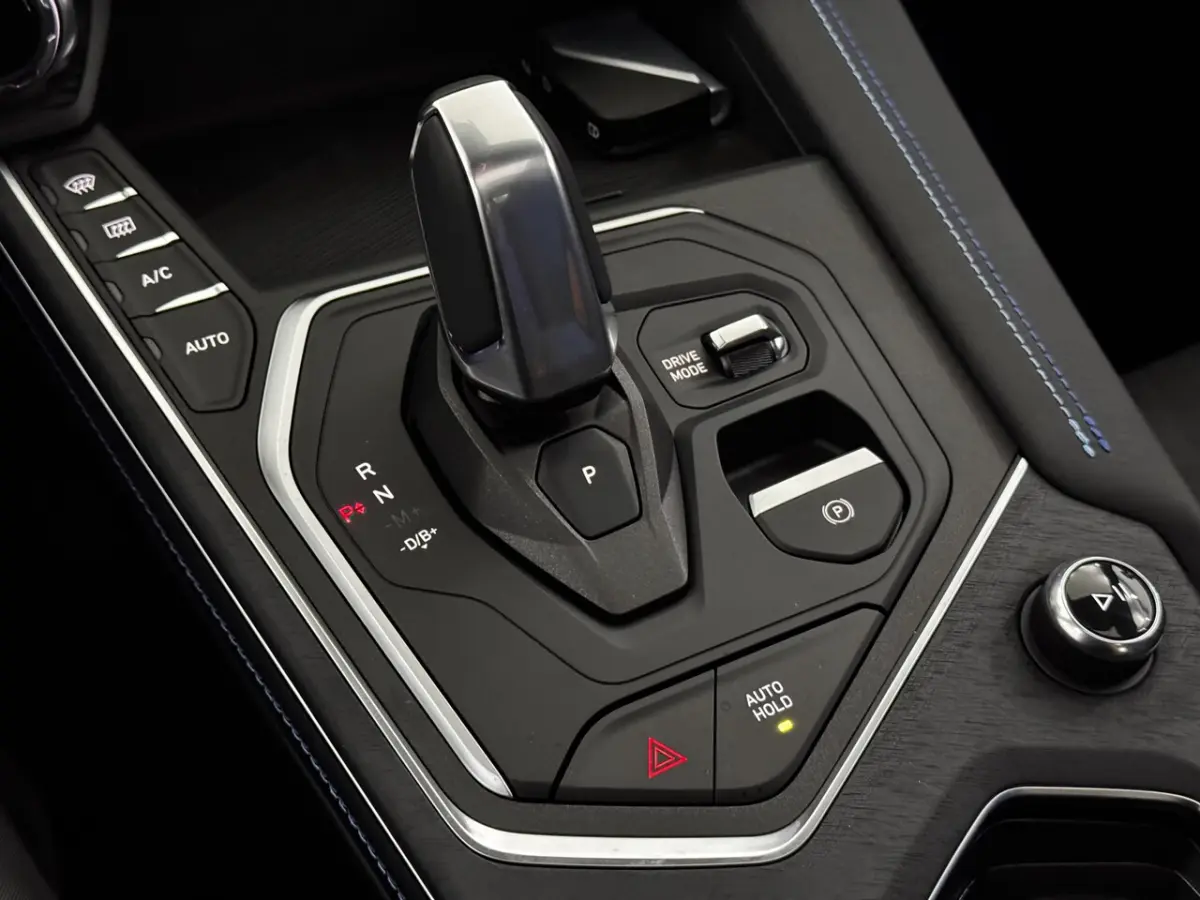 1.5 Black Edition Panoramadak, 360 Camera, Navi, Keyless start, Stoelverwarming, Elektrisc
