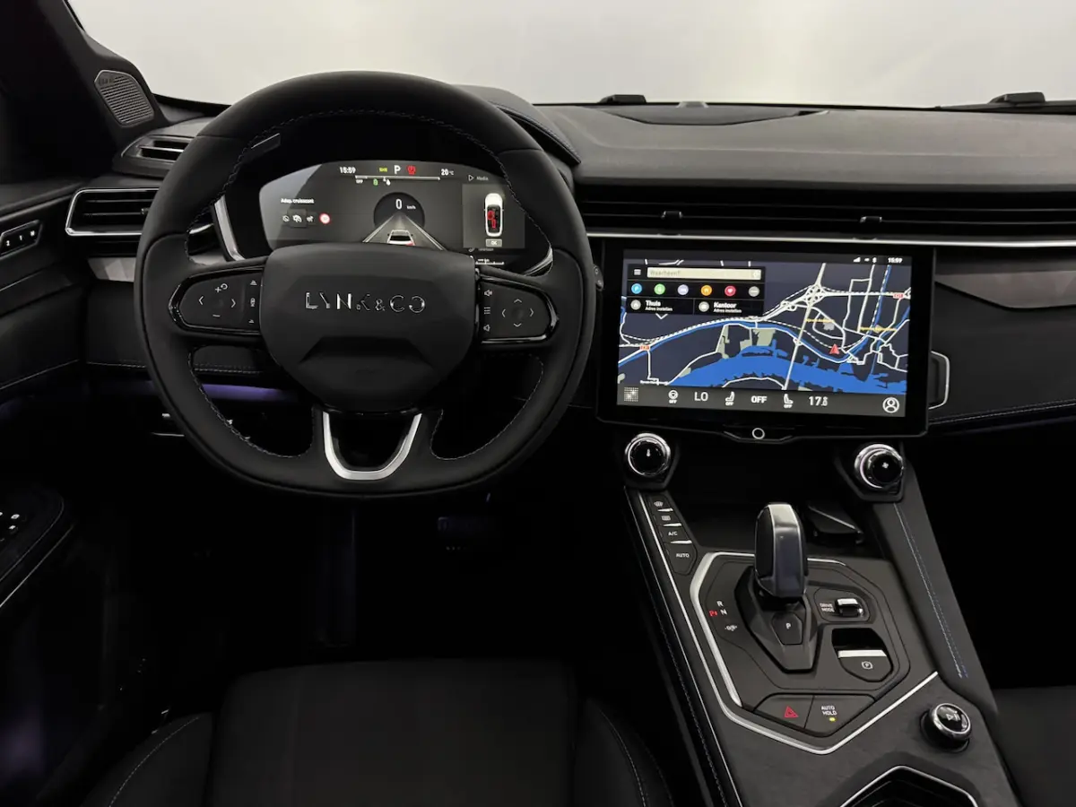 1.5 Black Edition Panoramadak, 360 Camera, Navi, Keyless start, Stoelverwarming, Elektrisc