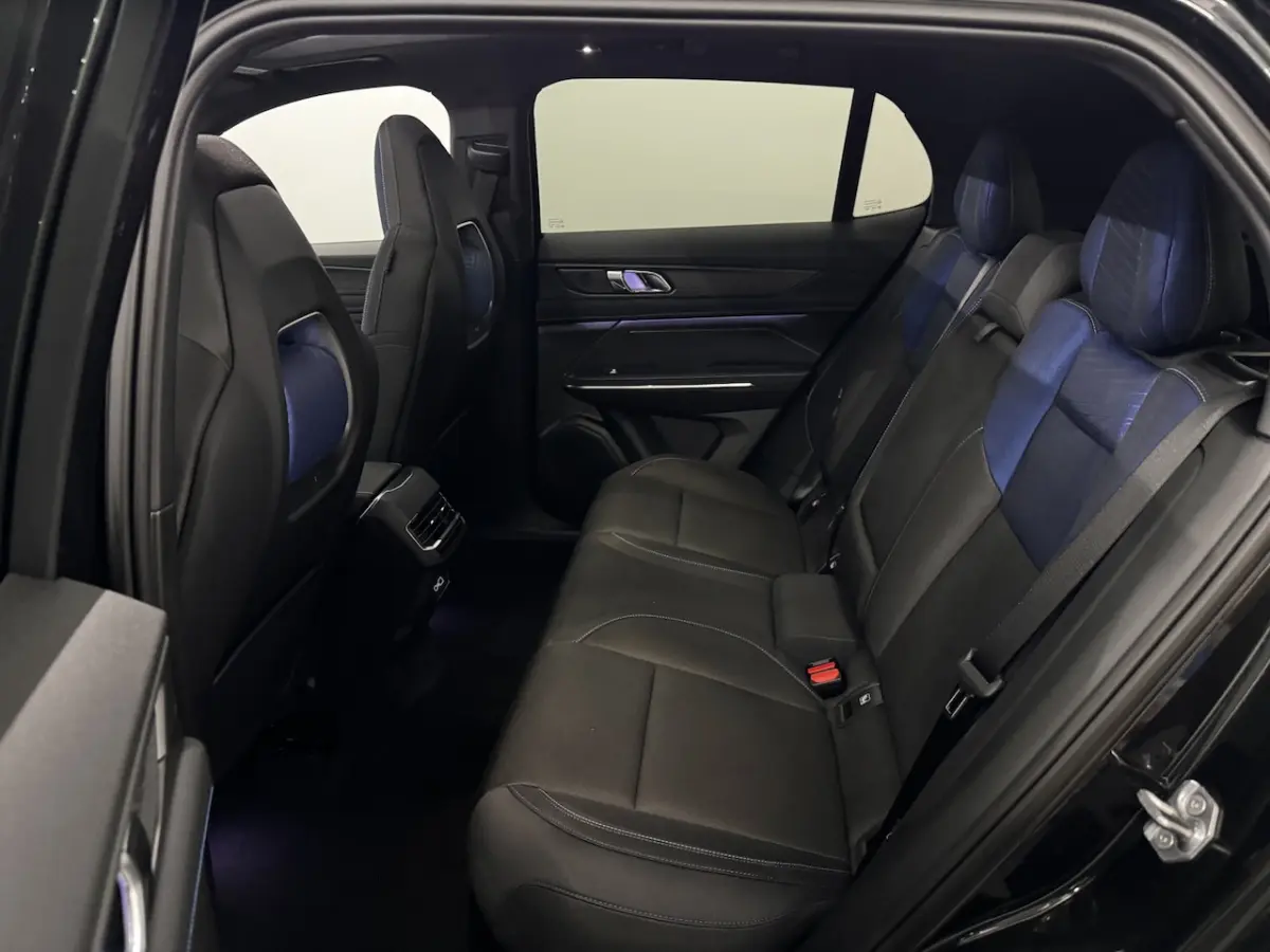 1.5 Black Edition Panoramadak, 360 Camera, Navi, Keyless start, Stoelverwarming, Elektrisc
