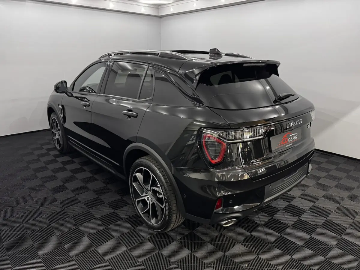 1.5 Black Edition Panoramadak, 360 Camera, Navi, Keyless start, Stoelverwarming, Elektrisc