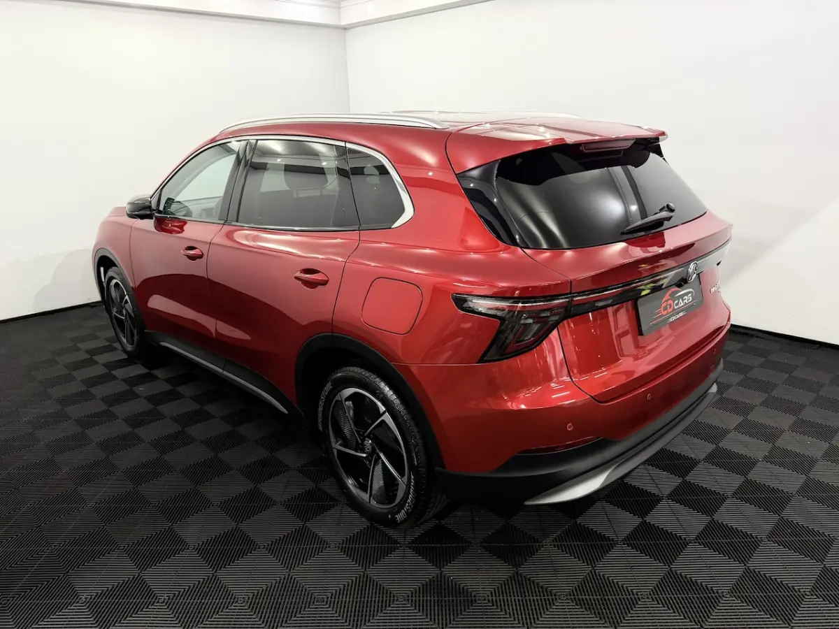 Luxury 64 kWh 360 Camera, Navi, Rijstrook correctie, Stoelverwarming, Elektrische achterkl