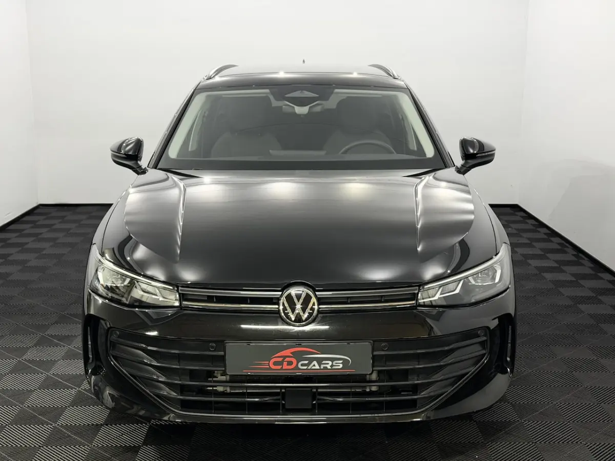 1.5 Hybrid Business Camera, Navi, Stoelverwarming, Cruise control, Keyless start, Virtual