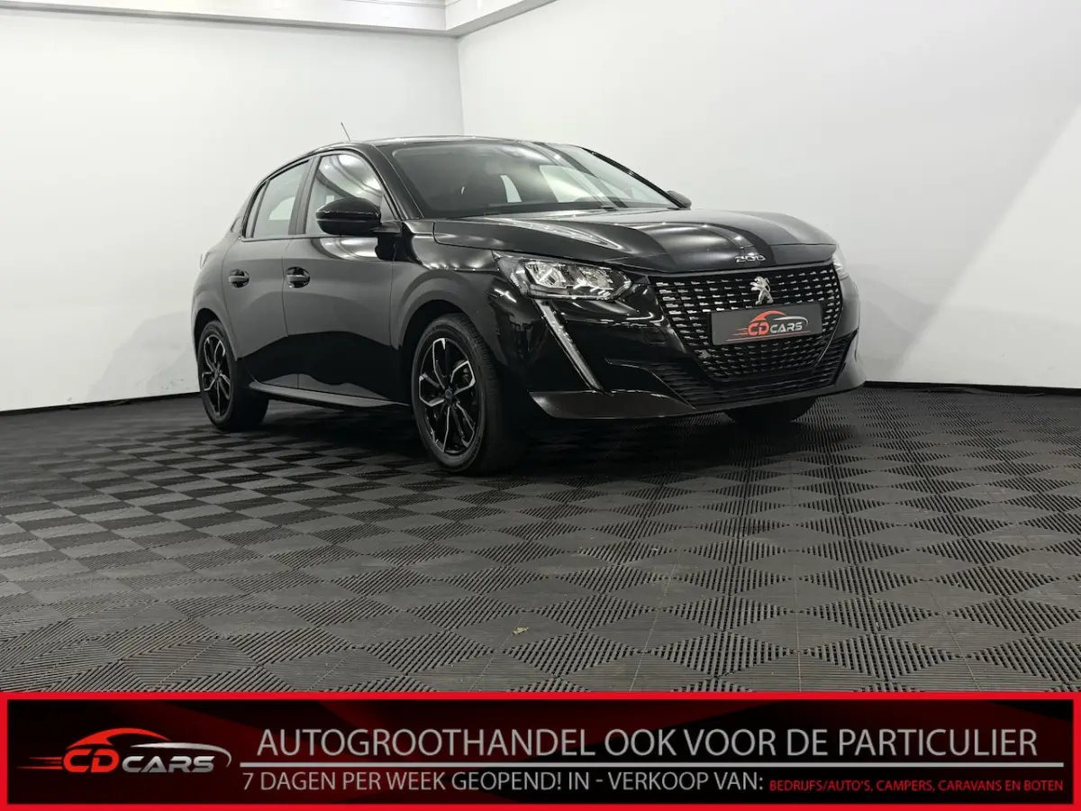 1.2 PureTech Like Apple carplay, Clima, Sportief velgen, Mistlamp, Cruise control