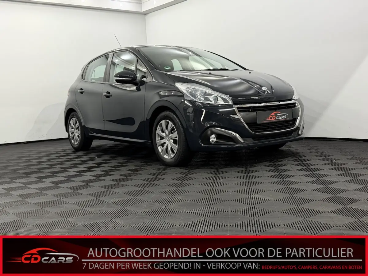 1.2 PureTech Blue Lion Airco, Navi, Parkeersensoren, Apple carplay, Radio, Mistlamp