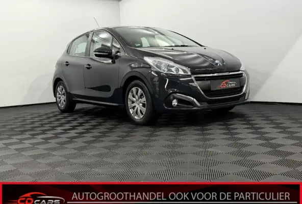 1.2 PureTech Blue Lion Airco, Navi, Parkeersensoren, Apple carplay, Radio, Mistlamp