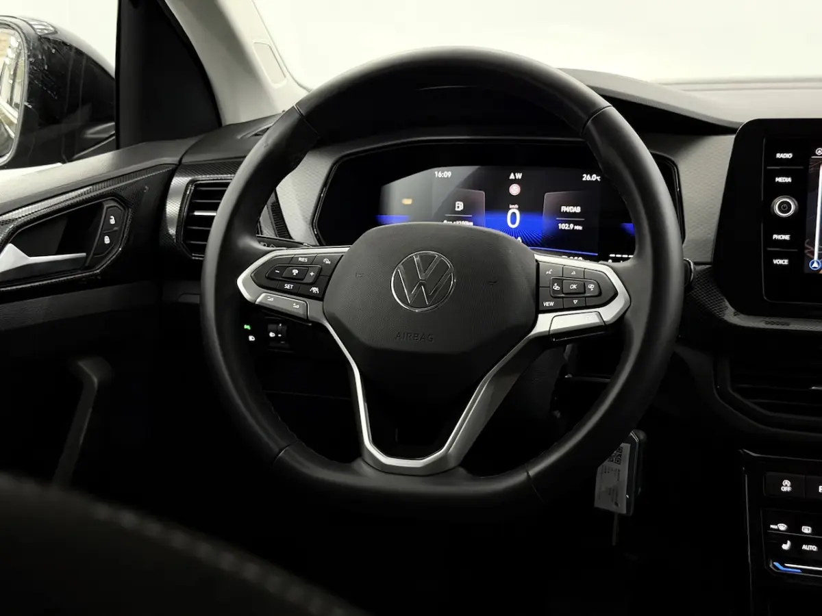 1.0 TSI Life Edition Clima, Navi, Parkeersensoren, Cruise control adaptief, Winterpakket,