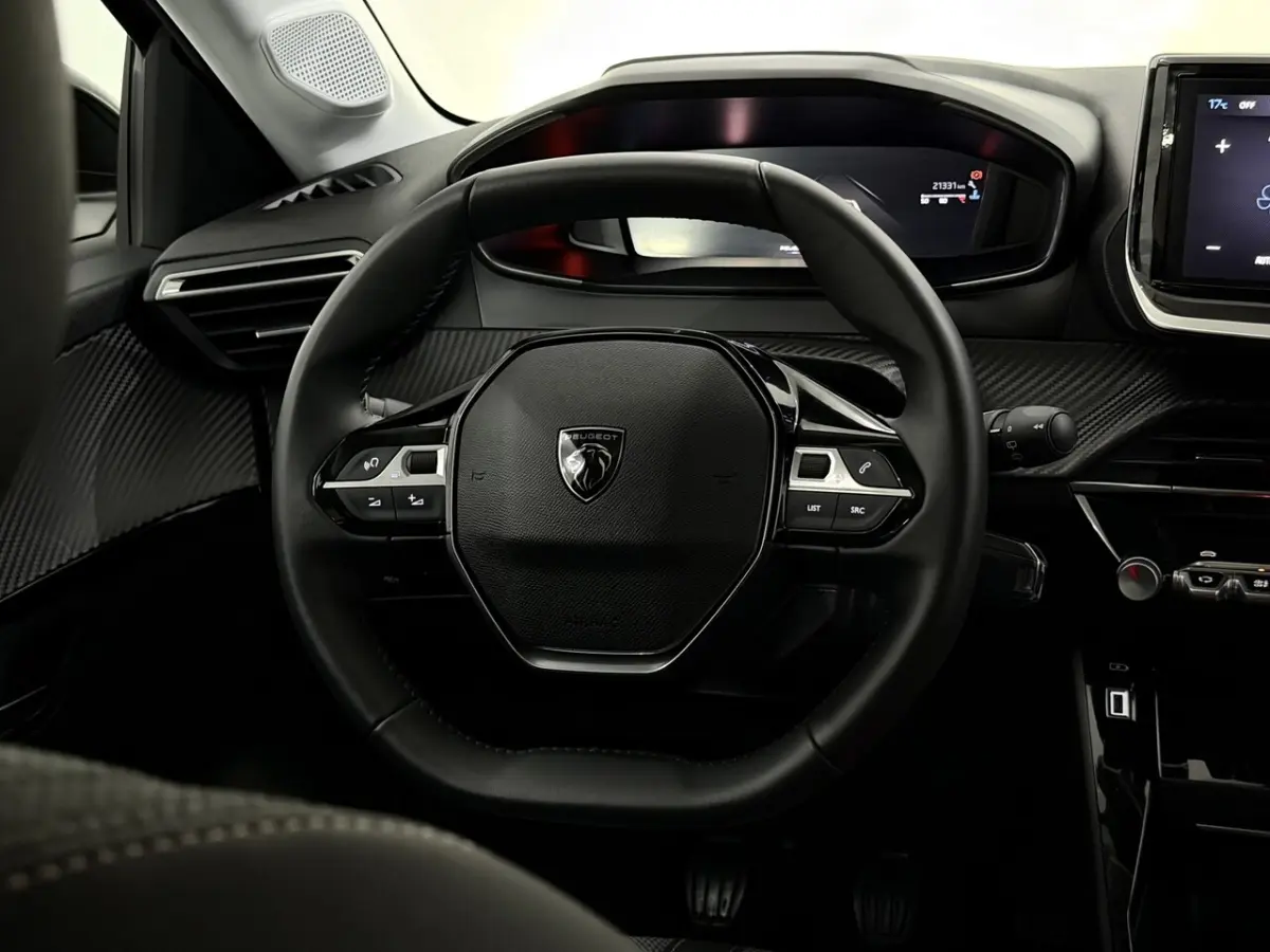 1.2 PureTech 100 GT Parkeersensoren, Apple carplay, Virtual desk, Cruise control, Lichtmet