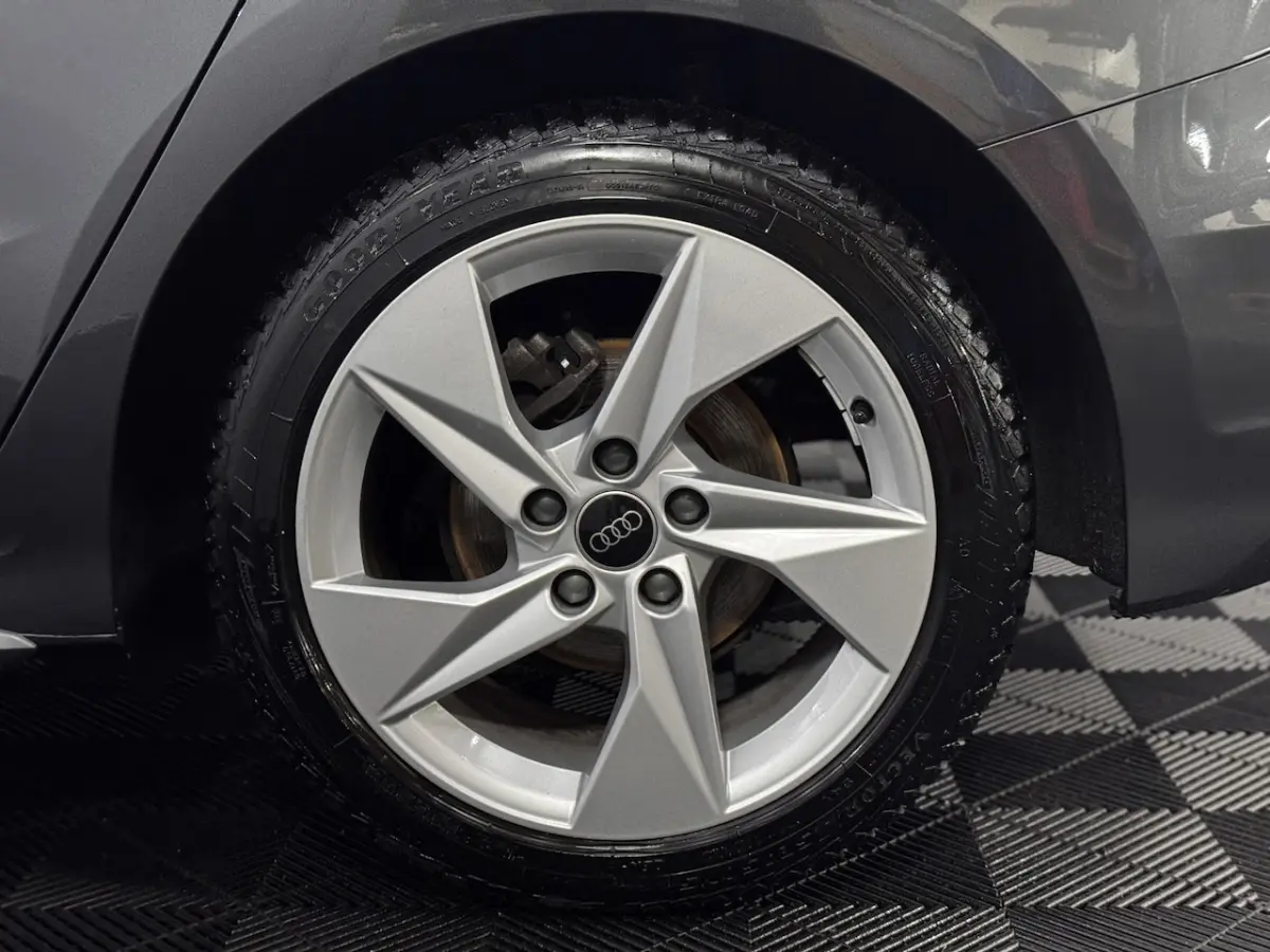 30 TFSI S-line Airco, Navi, Parkeersensoren, Virtual desk, Cruise control, Stoelverwarming