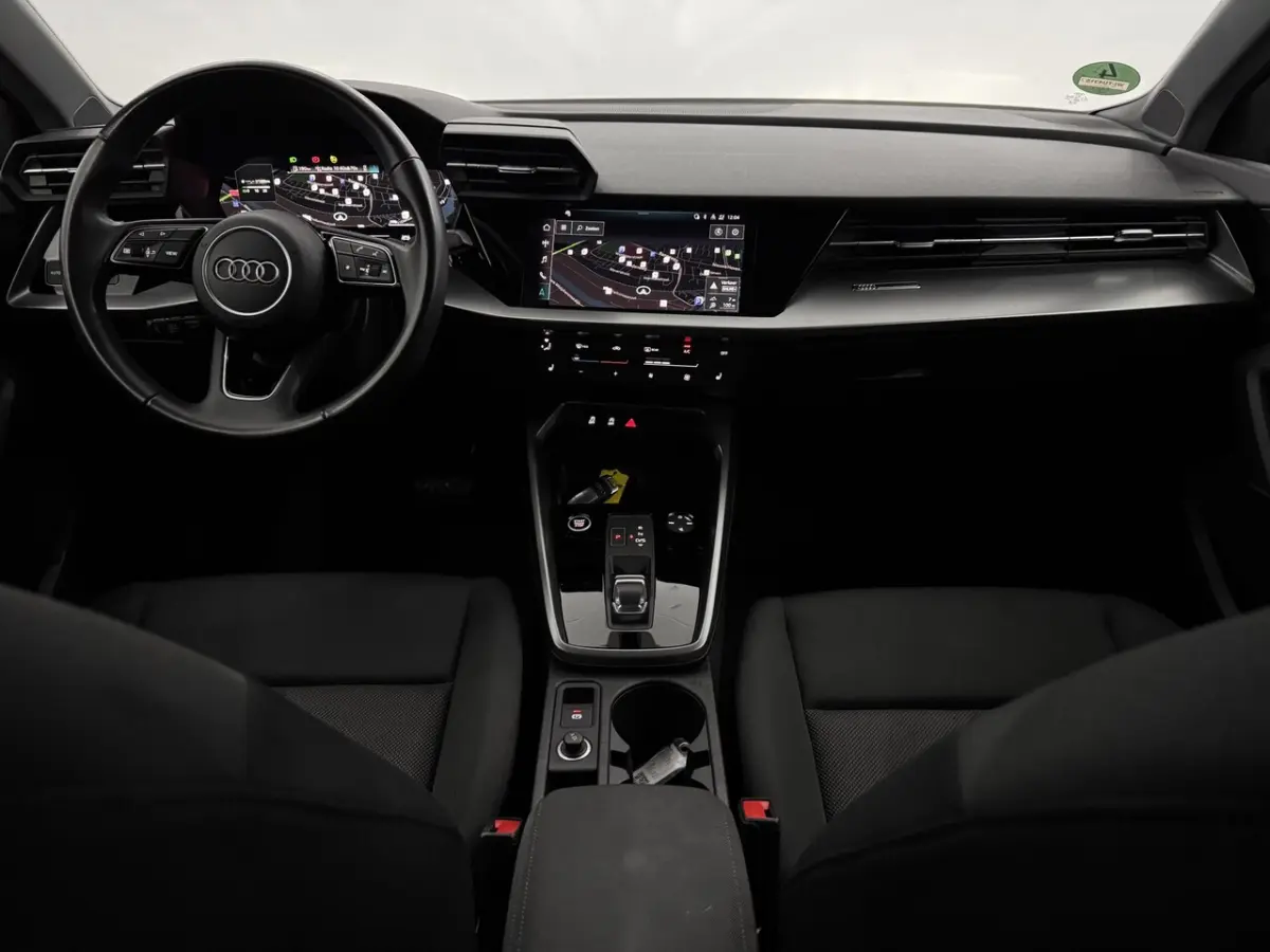30 TFSI S-line Airco, Navi, Parkeersensoren, Virtual desk, Cruise control, Stoelverwarming