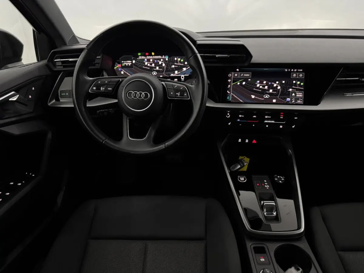 30 TFSI S-line Airco, Navi, Parkeersensoren, Virtual desk, Cruise control, Stoelverwarming