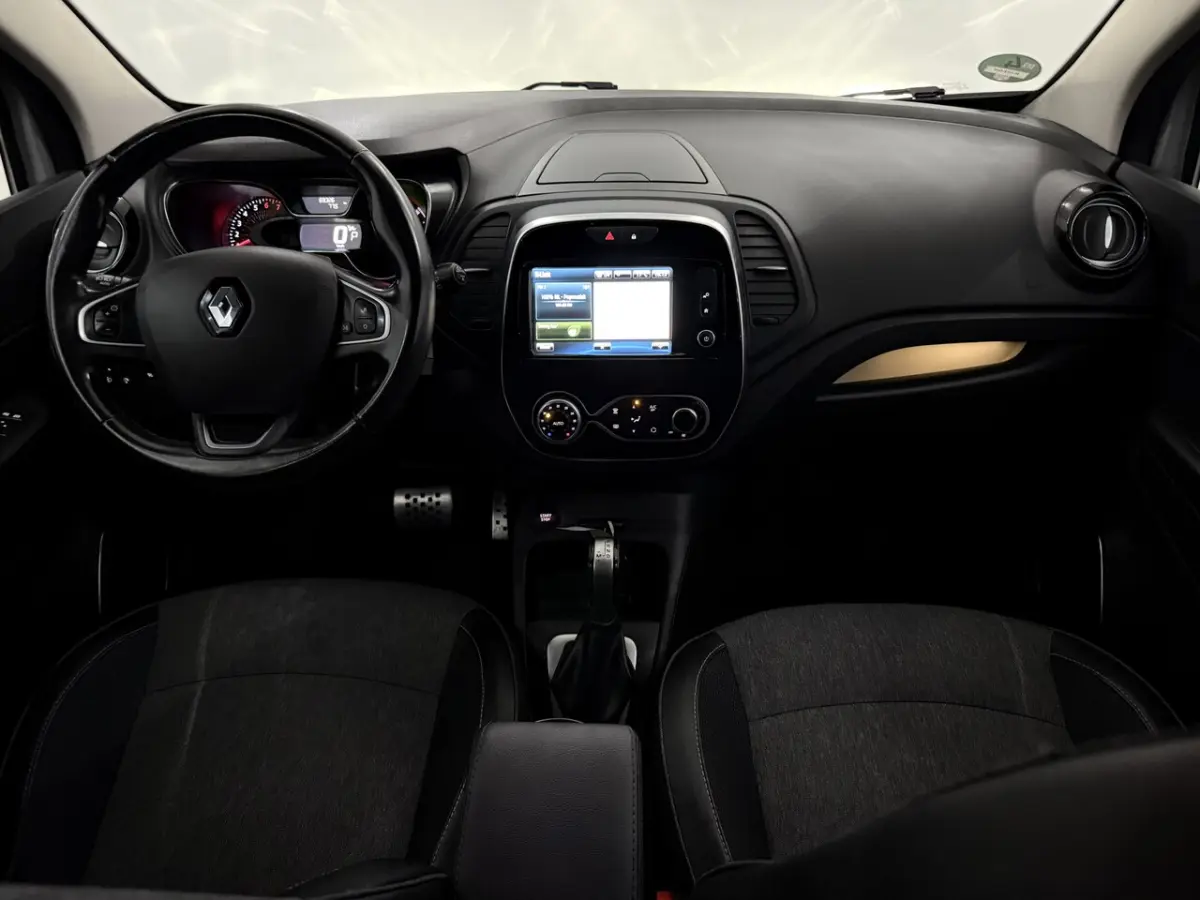 1.3 TCe Intens Camera, Navi, Cruise control, Keyless start, A start stop, Lichtmetalen vel