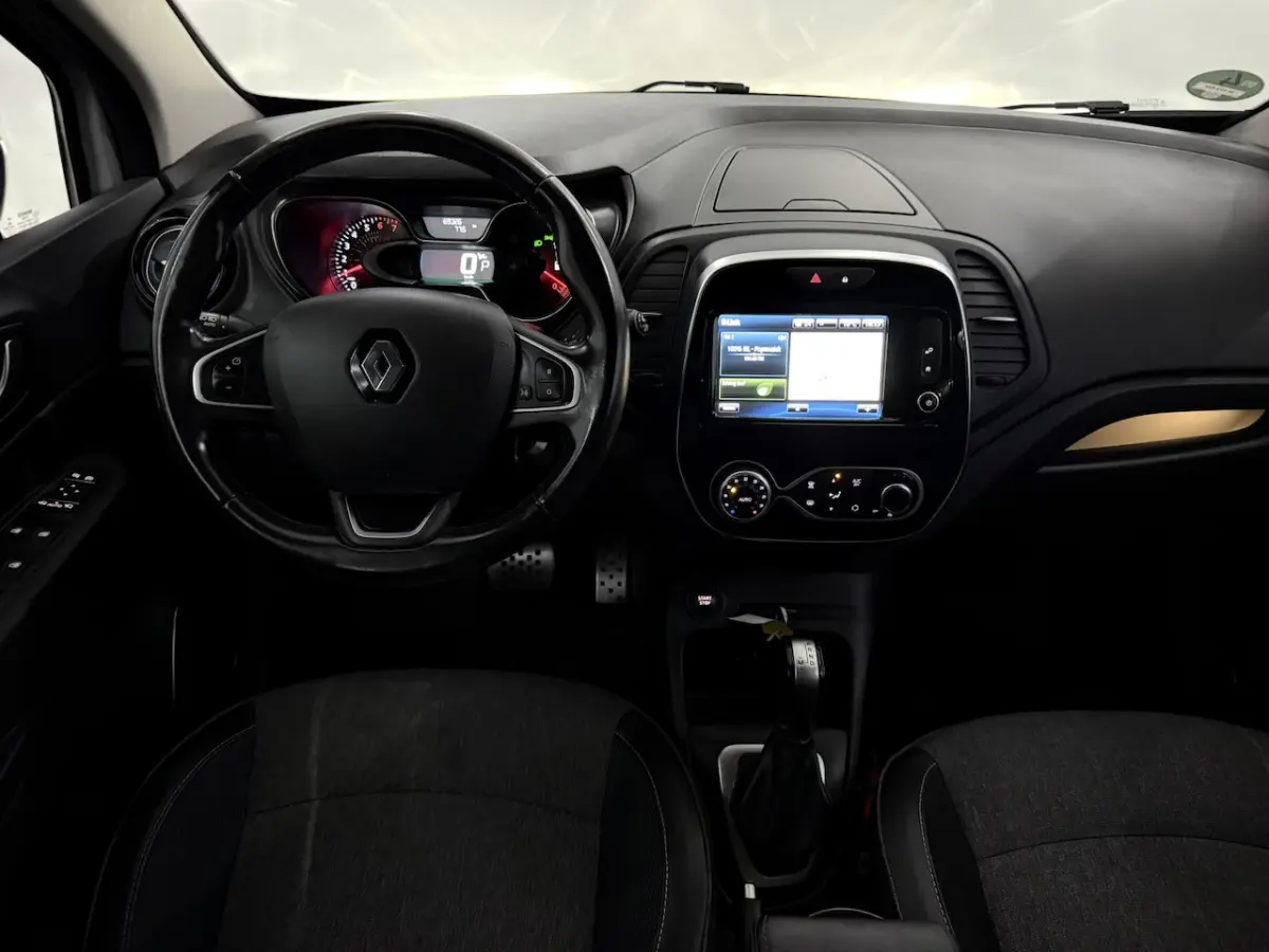 1.3 TCe Intens Camera, Navi, Cruise control, Keyless start, A start stop, Lichtmetalen vel