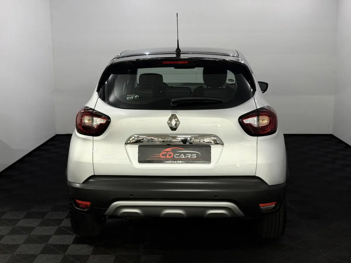 1.3 TCe Intens Camera, Navi, Cruise control, Keyless start, A start stop, Lichtmetalen vel