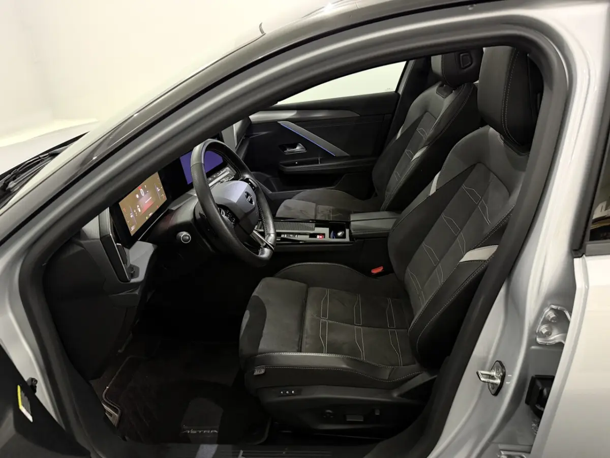1.2 Level 4 Panoramadak, 360 Camera, Navi, Virtual desk, Keyless start, Memory stoelen, He