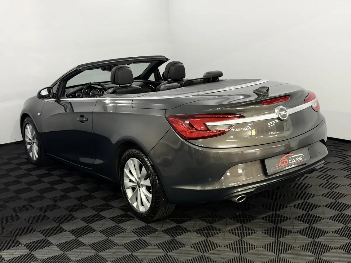 1.4 Turbo ecoFLEX Innovation Leder, Camera, Navi, Stoelverwarming, Cruise control, Lichtme