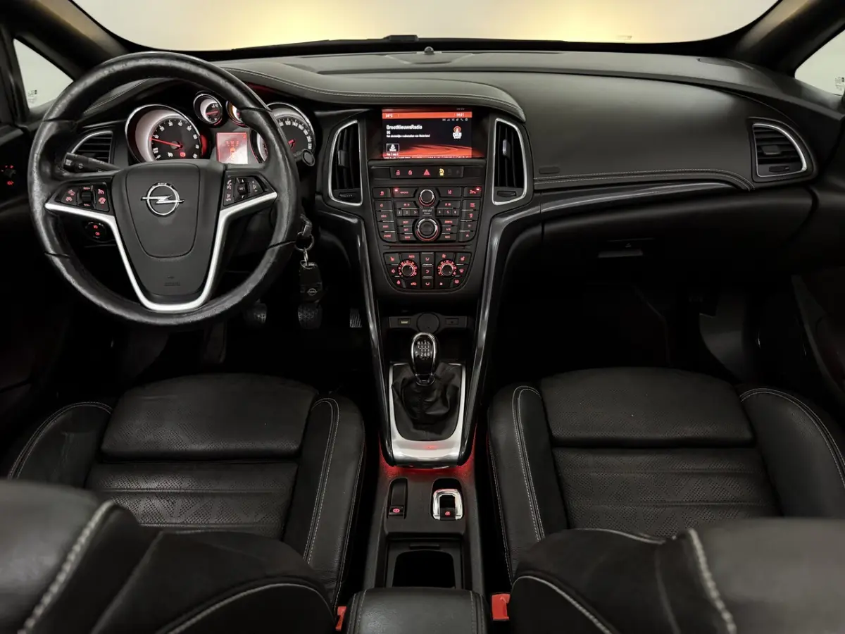 1.4 Turbo ecoFLEX Innovation Leder, Camera, Navi, Stoelverwarming, Cruise control, Lichtme