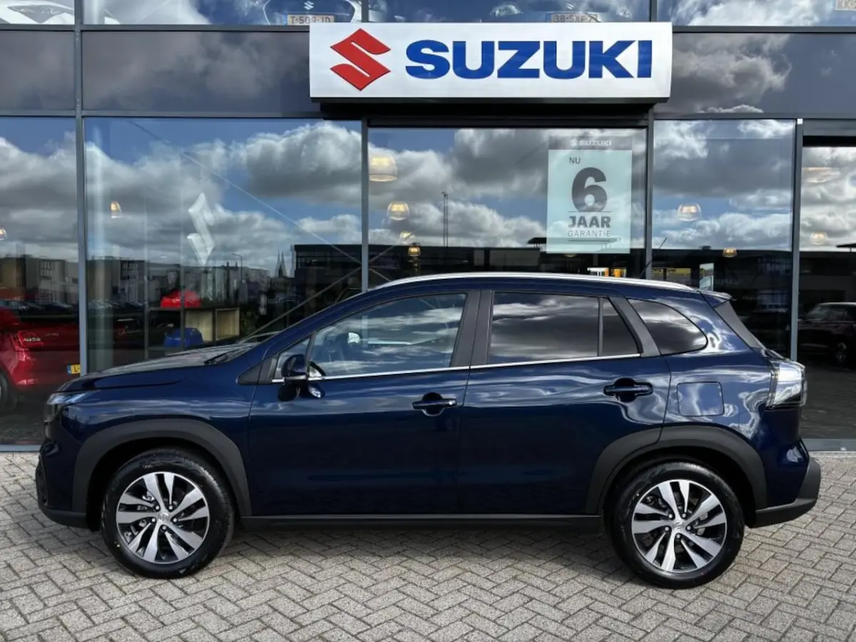 1.4 Boosterjet Select Smart Hybrid |